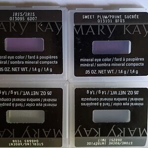 Mary Kay Eye Color Quad - Iris and Sweet Plum